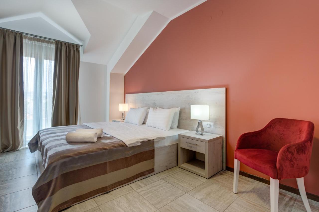 Riva Residence Ðenovići Dış mekan fotoğraf
